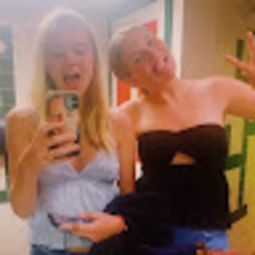 Meet your Posher, Sophia m